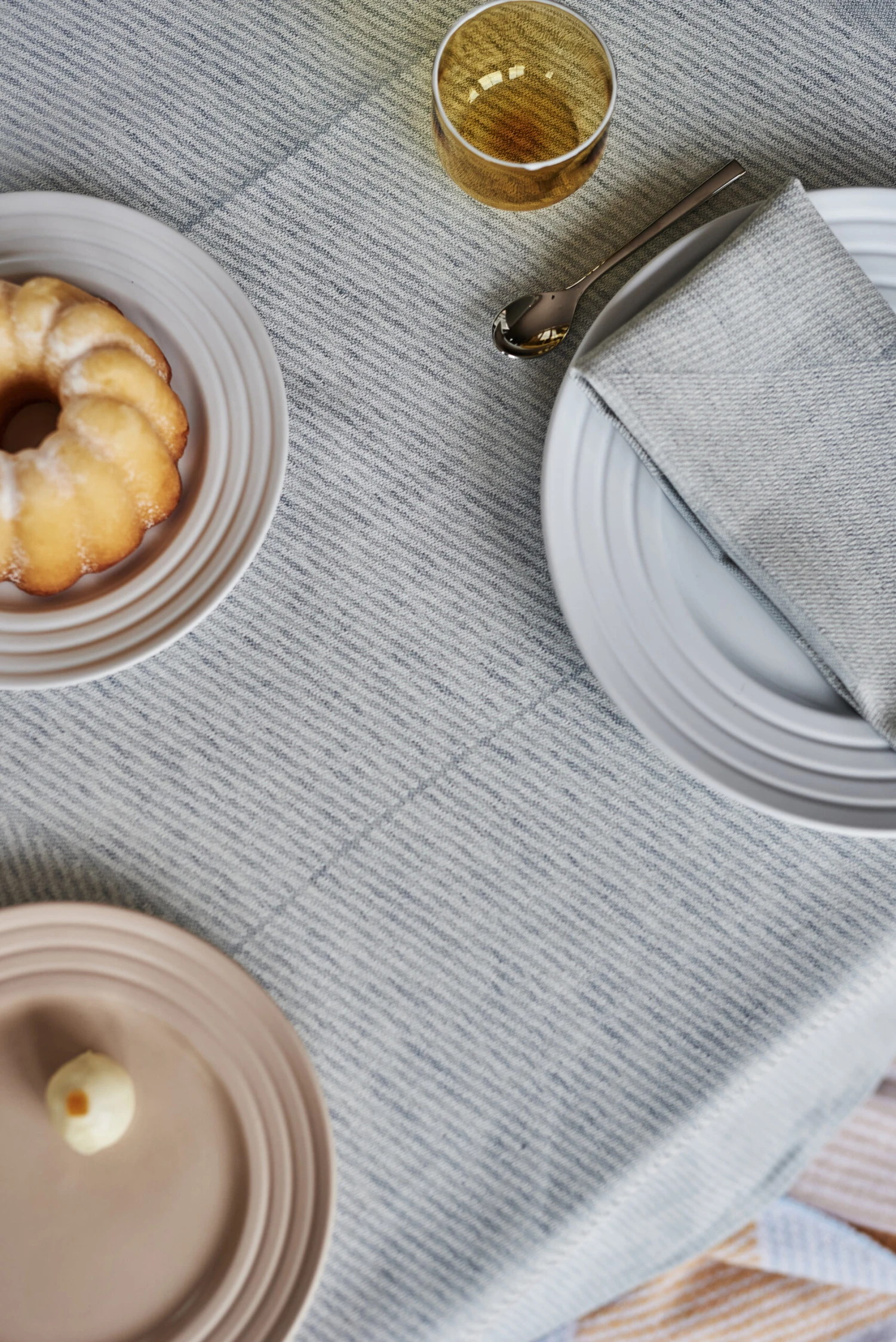 Nappe Geometric 147x250 Cm 8 Nappe Geometric 147x250 Cm – Image 6