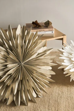 Étoile De L'avent Beige à Pois Luna -Noël Décoration Magasin 514195 01 11 EnvironmentImage e5142cdeda