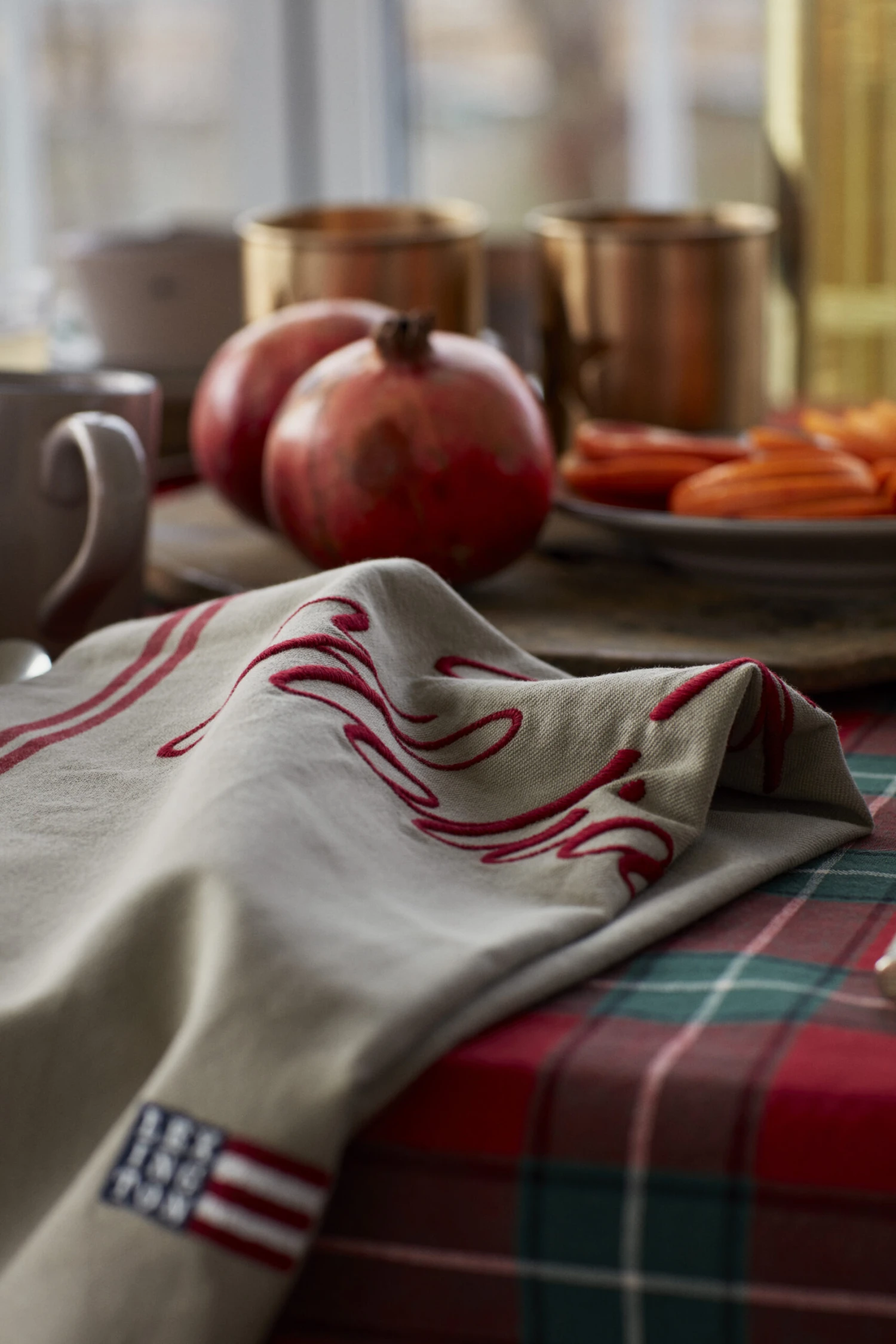 Lexington Torchon Happy Holidays Embroidered 50x70 Cm 6 Lexington Torchon Happy Holidays Embroidered 50x70 Cm – Image 4