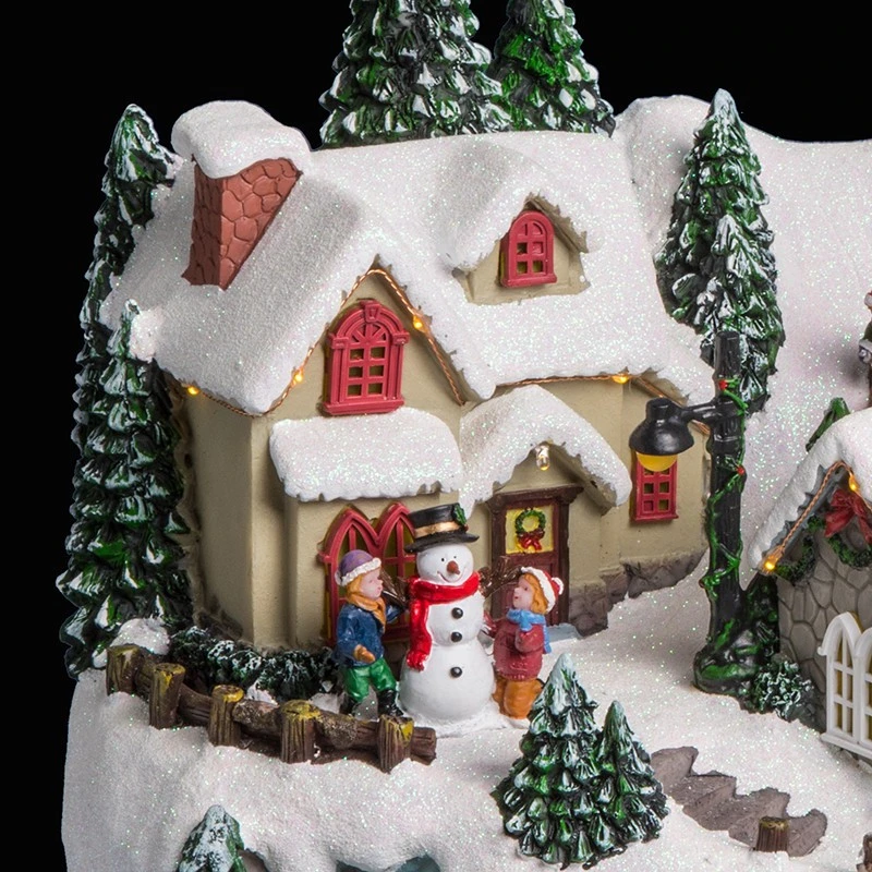 Village De Noël Animé, Lumineux Et Musical Modèle Train 7 Village De Noël Animé, Lumineux Et Musical Modèle Train – Image 5